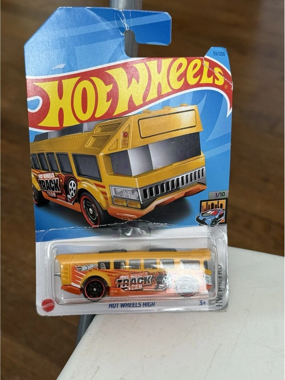 Hot Wheels Hot Wheels High Yellow #53 Mainline 2023 Case N/P) New